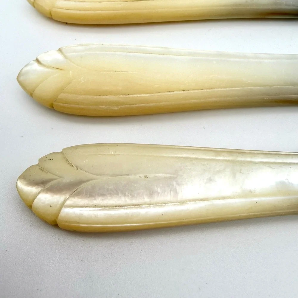 Antique Victorian Mother of‎ Pearl Engraved Dessert Knives Set of 6 Silverplate